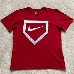 Nike mens Medium T shirt